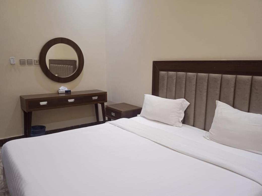 Quiet Rooms 7 Riyad Extérieur photo